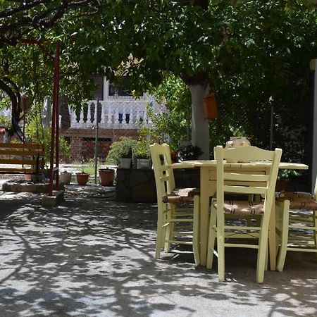 Dimitra Hotel كامينا فورلا المظهر الخارجي الصورة