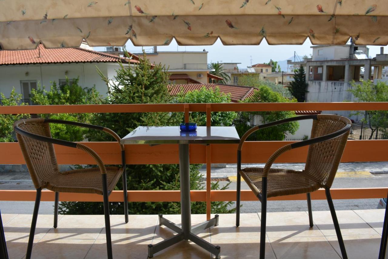 Dimitra Hotel كامينا فورلا الغرفة الصورة